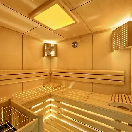 Zaton Hotel 4*